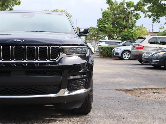 used 2021 Jeep Grand Cherokee L car, priced at $28,390