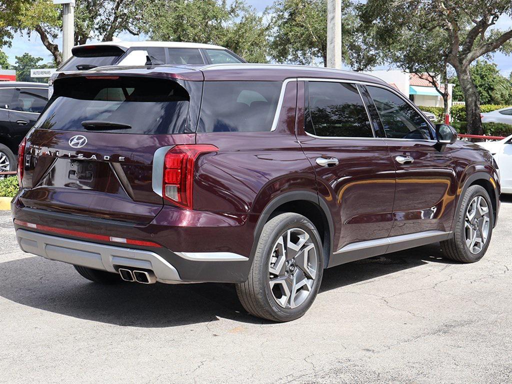 used 2024 Hyundai Palisade car, priced at $32,795