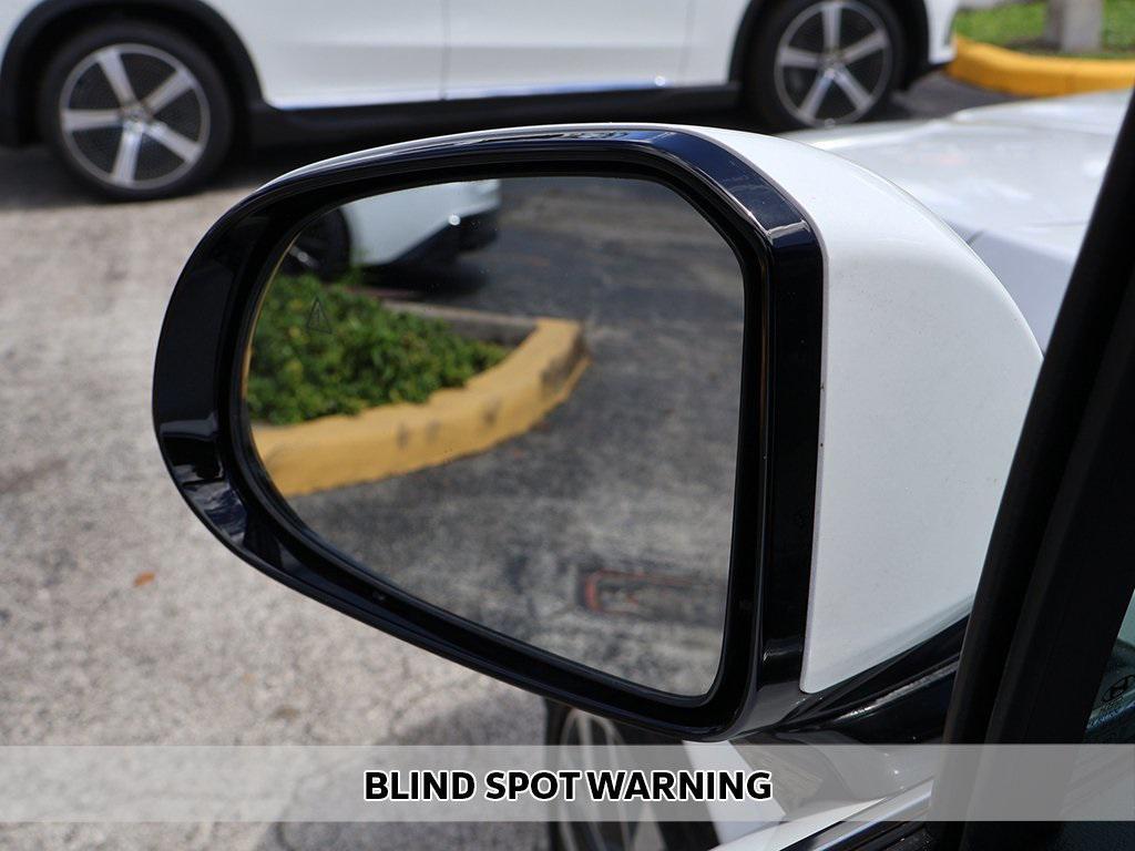 used 2023 Hyundai Santa Fe car, priced at $24,290