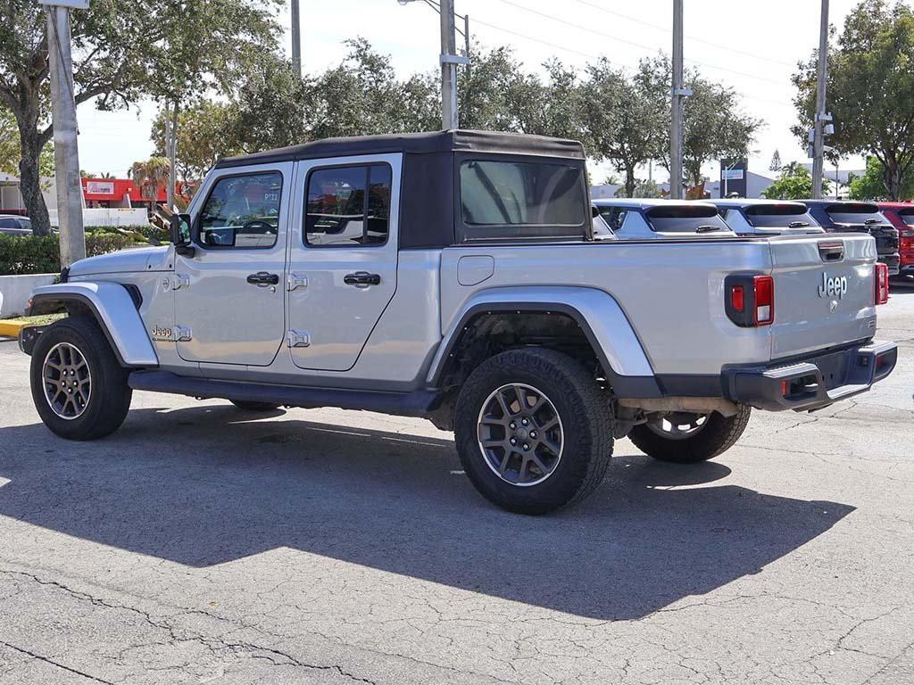 used 2022 Jeep Gladiator car, priced at $25,620