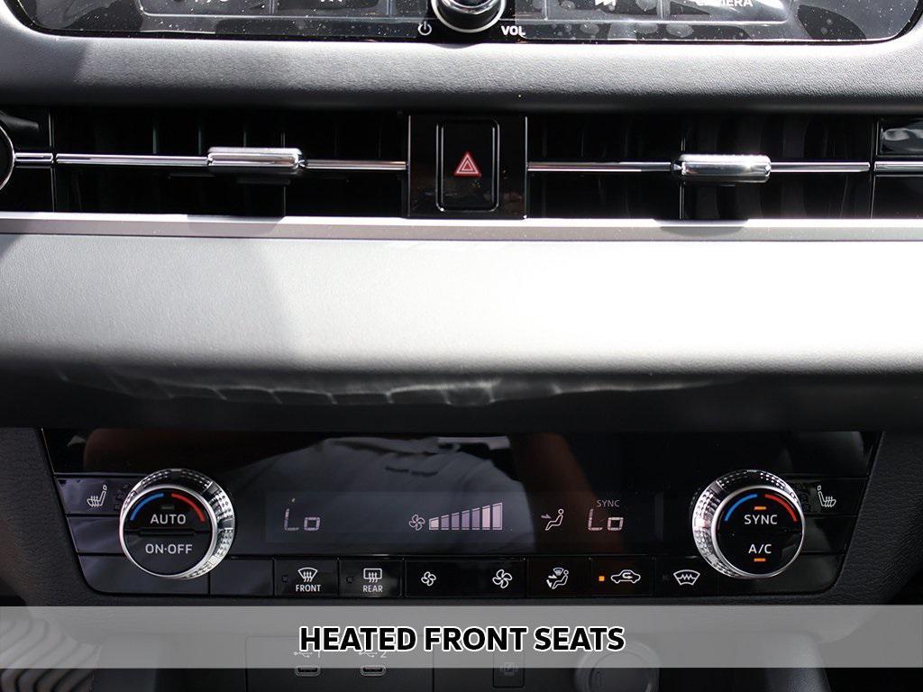 new 2025 Mitsubishi Outlander car, priced at $33,015
