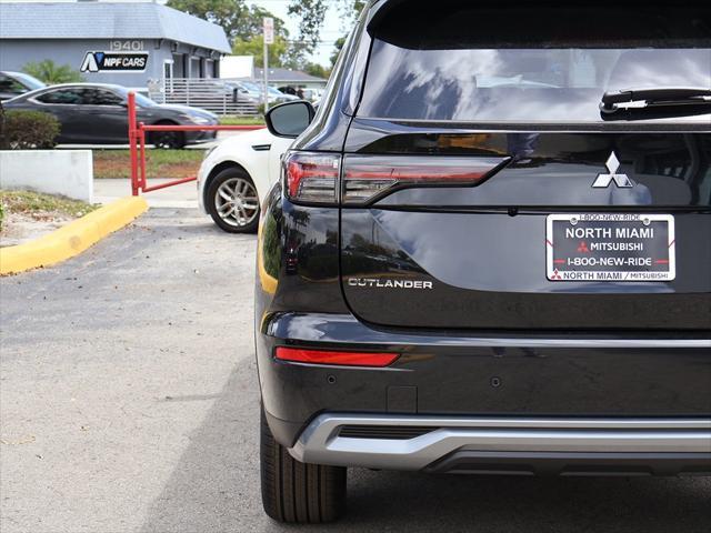 new 2025 Mitsubishi Outlander car, priced at $34,515