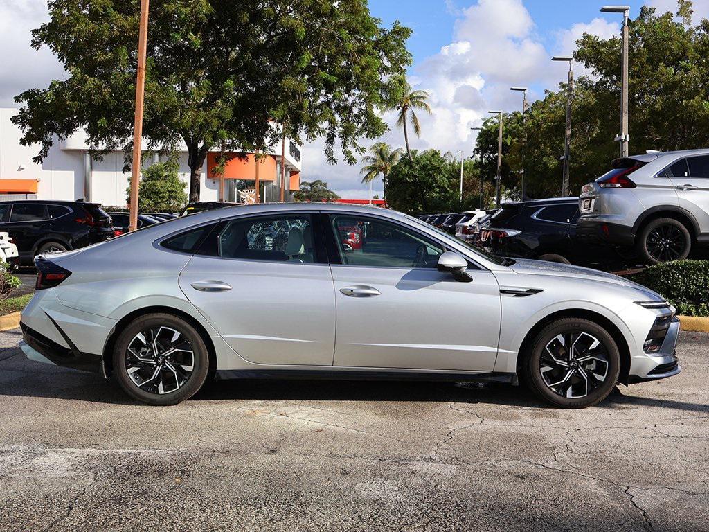 used 2024 Hyundai Sonata car, priced at $20,890