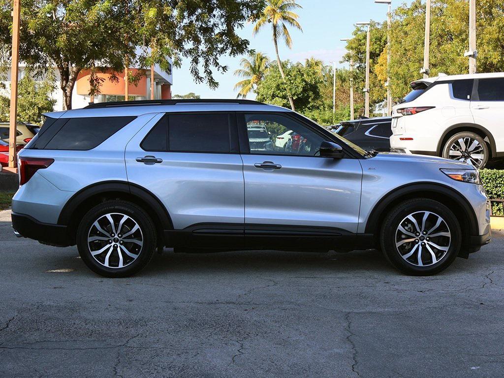 used 2022 Ford Explorer car, priced at $27,690