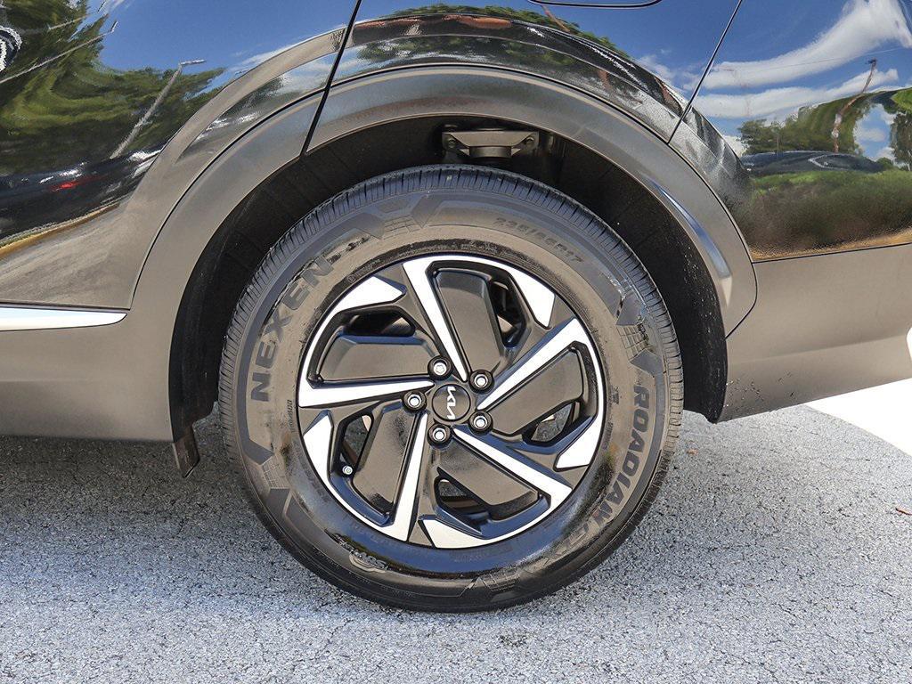 used 2023 Kia Sportage Hybrid car, priced at $20,990