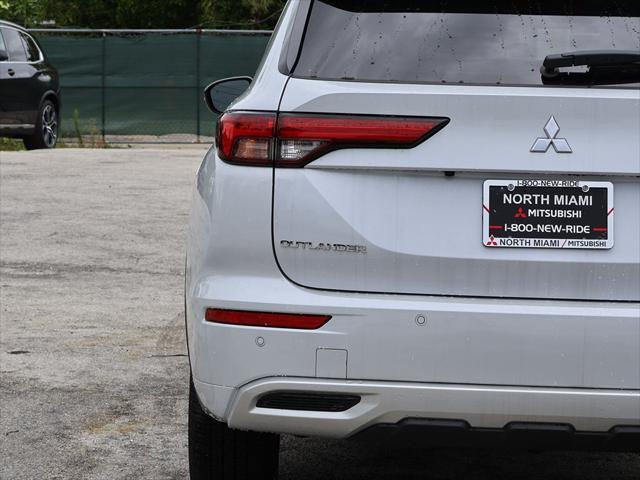 new 2025 Mitsubishi Outlander PHEV car, priced at $42,515