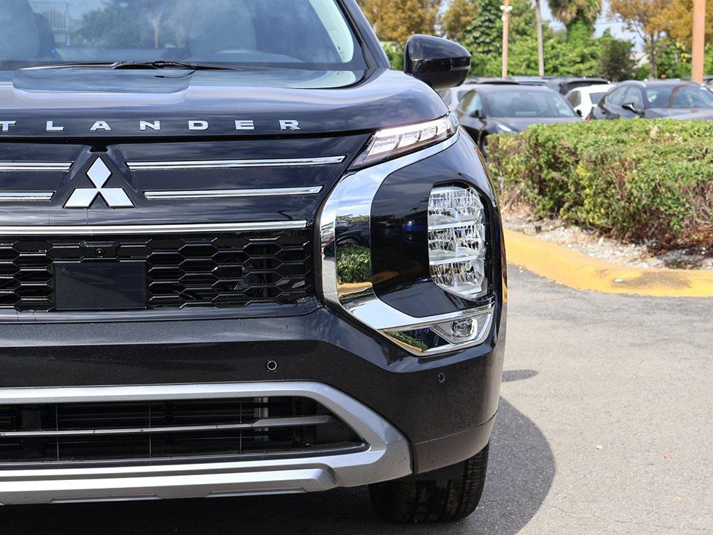 new 2025 Mitsubishi Outlander car, priced at $32,715