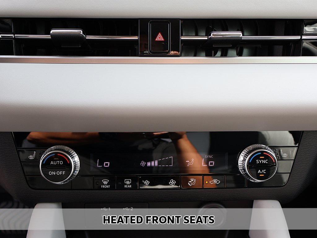 new 2025 Mitsubishi Outlander car, priced at $32,715