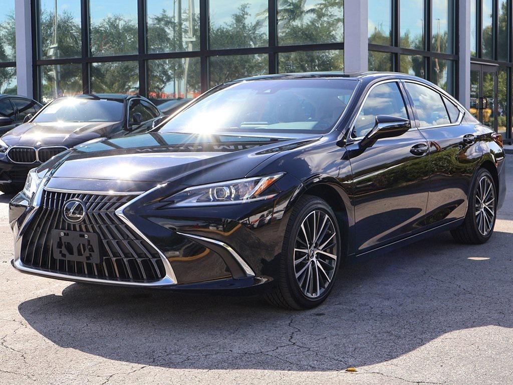 used 2024 Lexus ES 350 car, priced at $33,495
