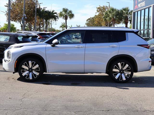 new 2025 Mitsubishi Outlander car, priced at $37,315