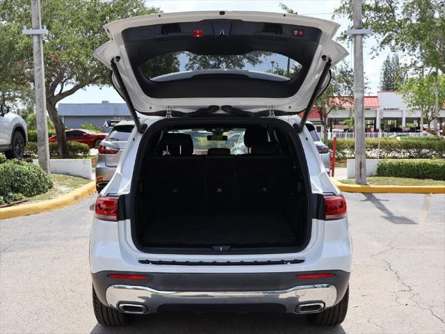 used 2022 Mercedes-Benz GLB 250 car, priced at $23,690