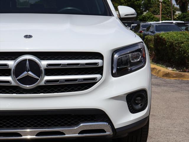 used 2022 Mercedes-Benz GLB 250 car, priced at $23,690