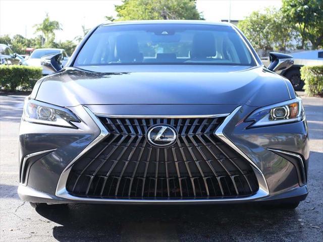 used 2022 Lexus ES 350 car, priced at $25,290