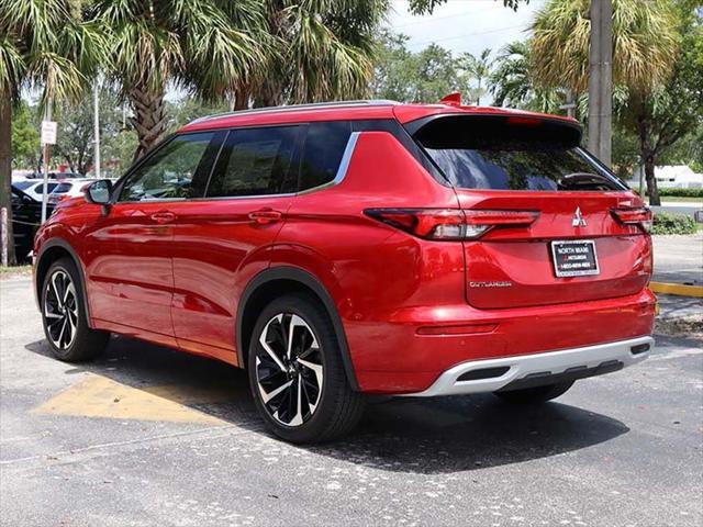 new 2024 Mitsubishi Outlander car