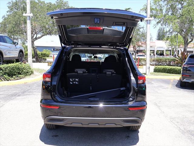 new 2025 Mitsubishi Outlander PHEV car, priced at $35,115