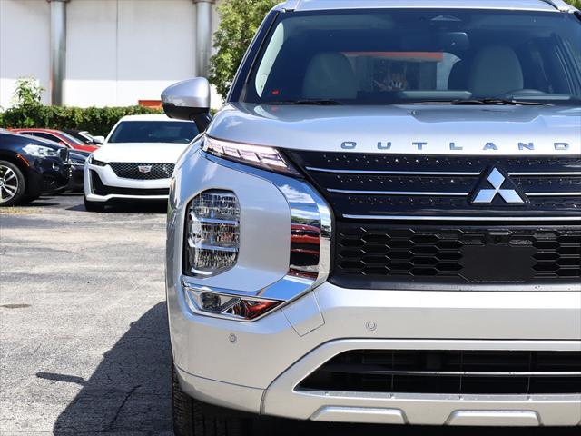 new 2024 Mitsubishi Outlander car, priced at $33,240