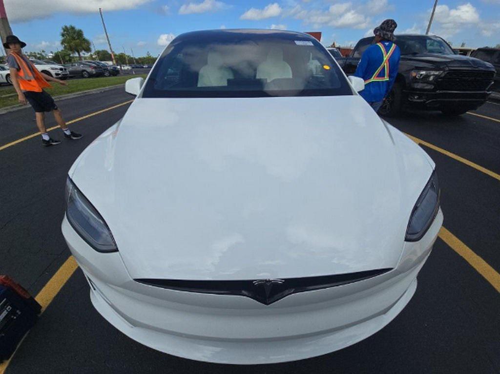 used 2022 Tesla Model X car, priced at $47,990