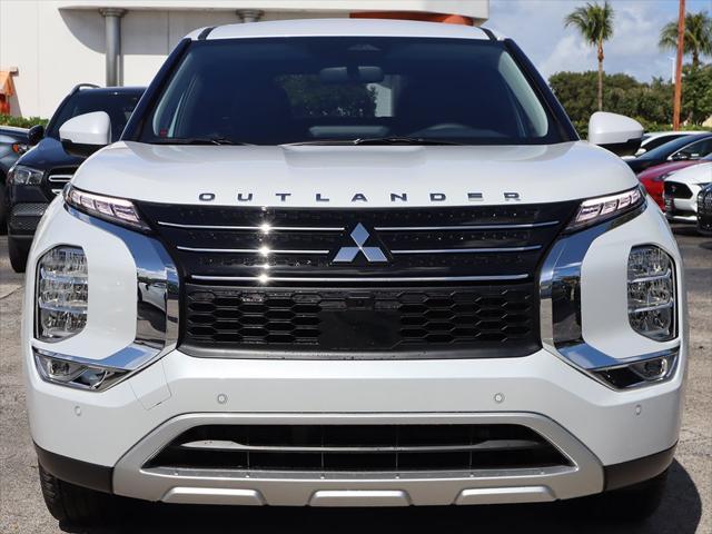 new 2024 Mitsubishi Outlander car, priced at $28,085