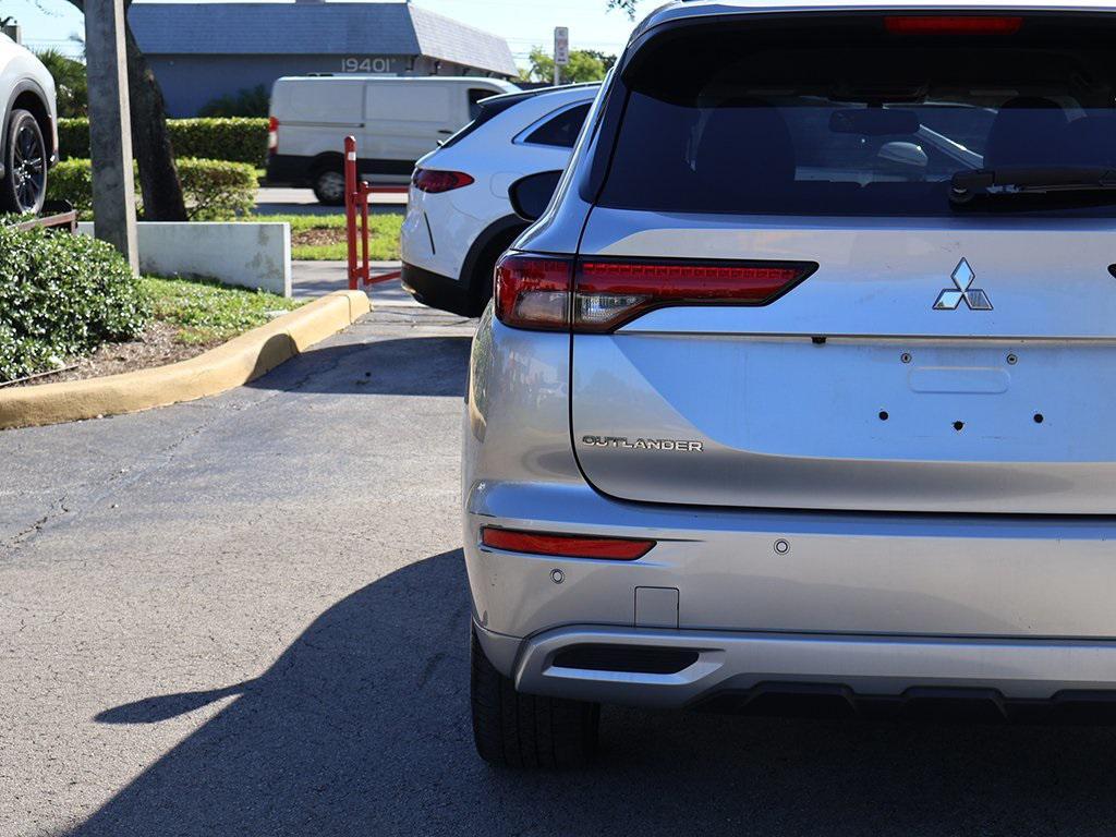 used 2023 Mitsubishi Outlander PHEV car, priced at $26,119