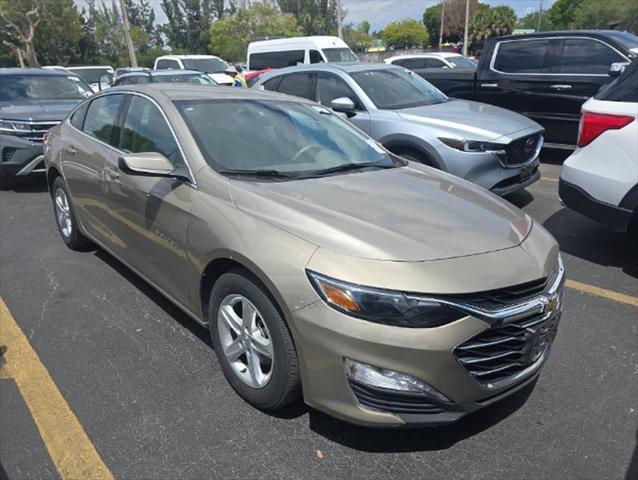 used 2022 Chevrolet Malibu car, priced at $15,990