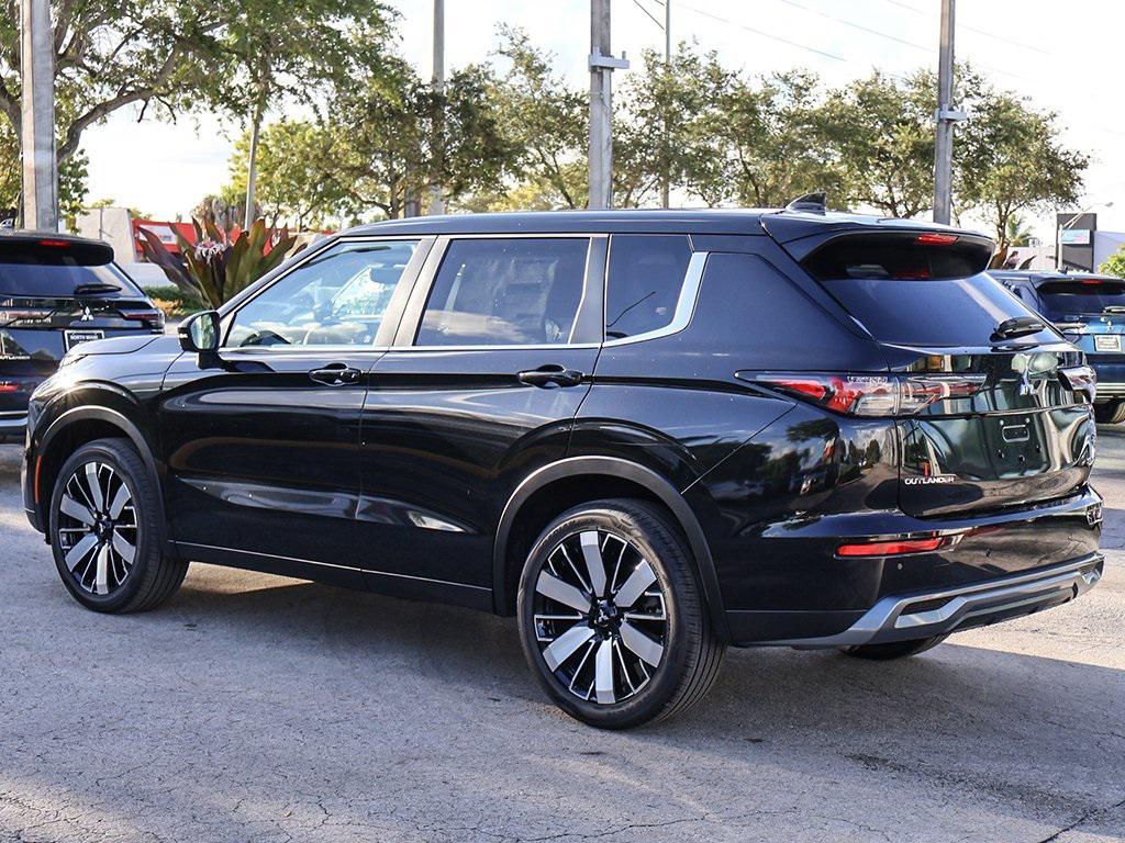 new 2025 Mitsubishi Outlander car, priced at $34,415