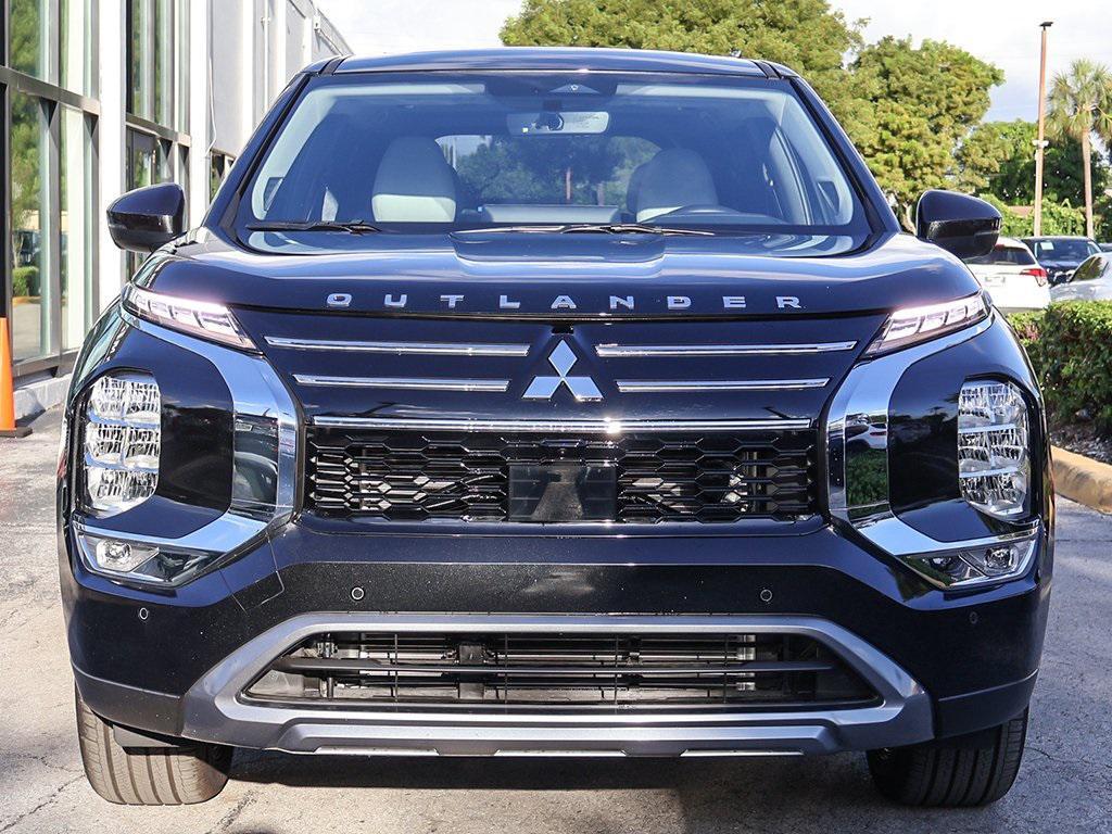 new 2025 Mitsubishi Outlander car, priced at $34,415