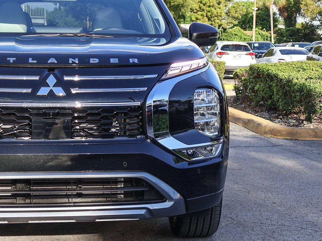 new 2025 Mitsubishi Outlander car, priced at $34,415