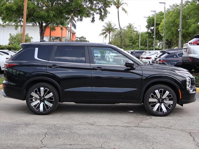 new 2025 Mitsubishi Outlander car, priced at $38,915