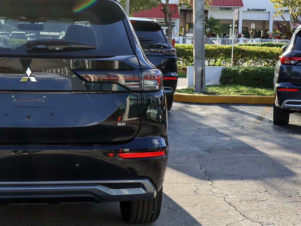 new 2025 Mitsubishi Outlander car, priced at $34,415