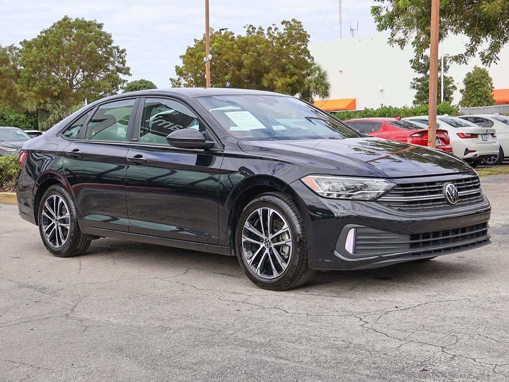 used 2024 Volkswagen Jetta car, priced at $16,290