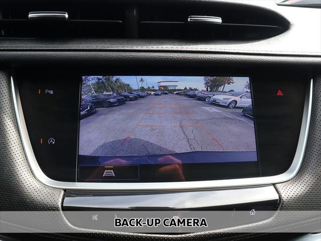 used 2021 Cadillac XT5 car, priced at $14,490