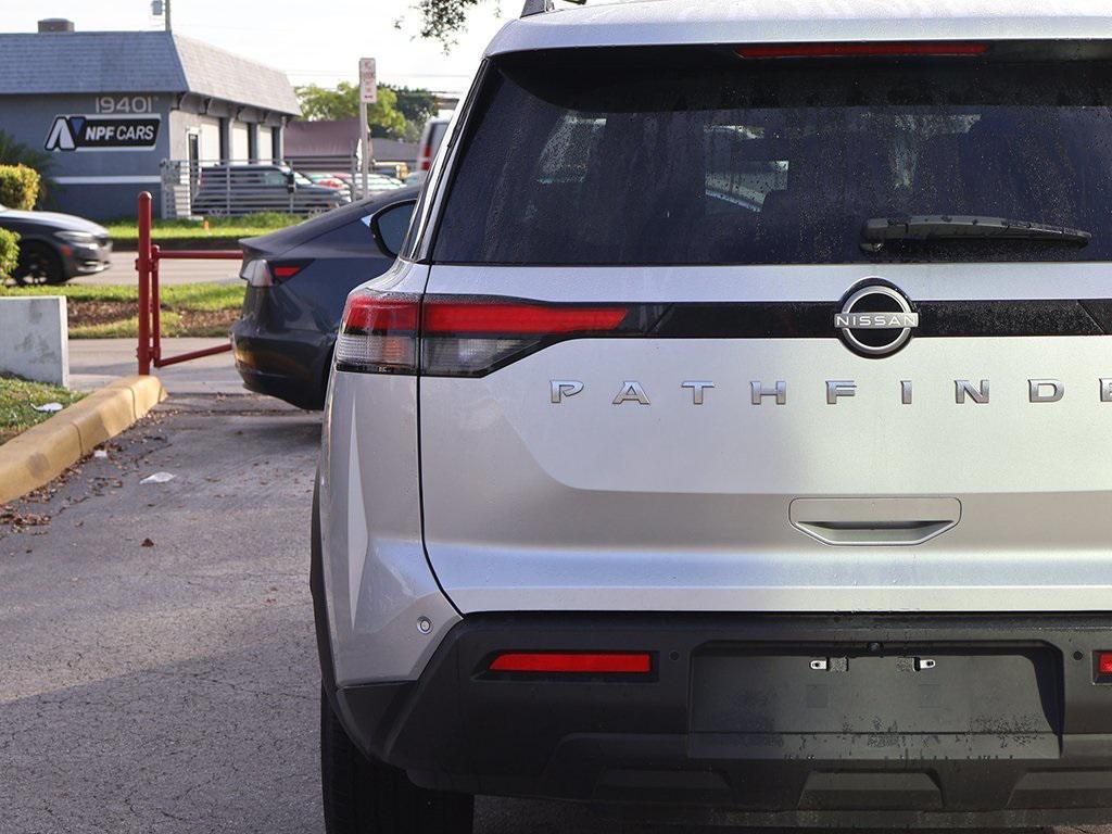 used 2025 Nissan Pathfinder car, priced at $26,990