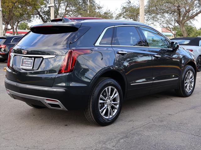 used 2022 Cadillac XT5 car, priced at $27,690