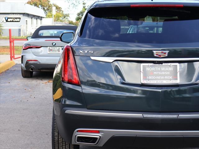 used 2022 Cadillac XT5 car, priced at $27,690