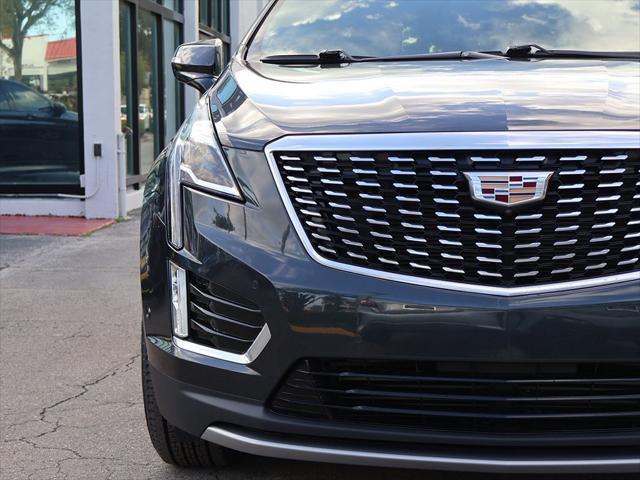 used 2022 Cadillac XT5 car, priced at $27,690