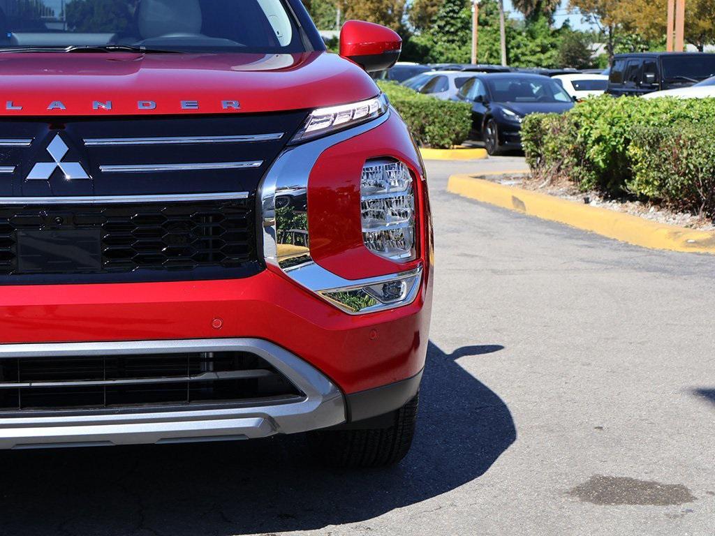 new 2025 Mitsubishi Outlander car, priced at $31,215