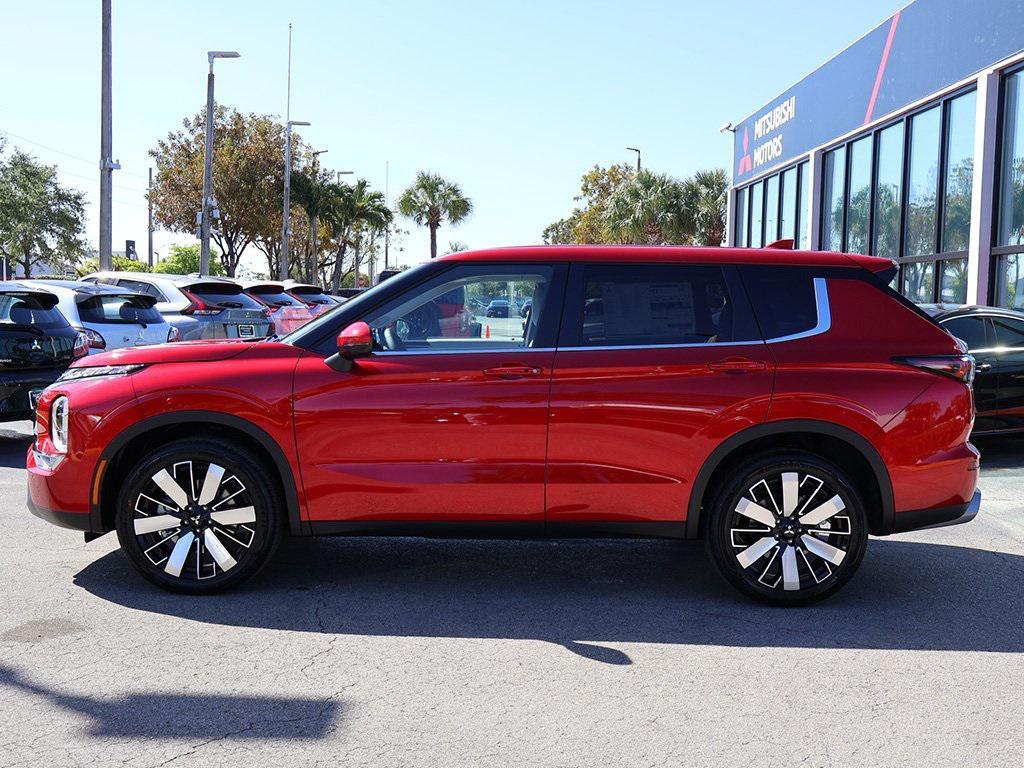 new 2025 Mitsubishi Outlander car, priced at $31,215
