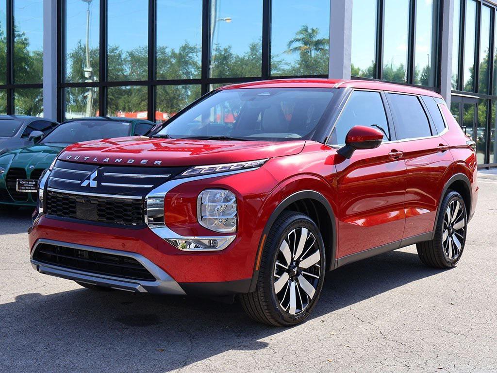 new 2025 Mitsubishi Outlander car, priced at $31,190