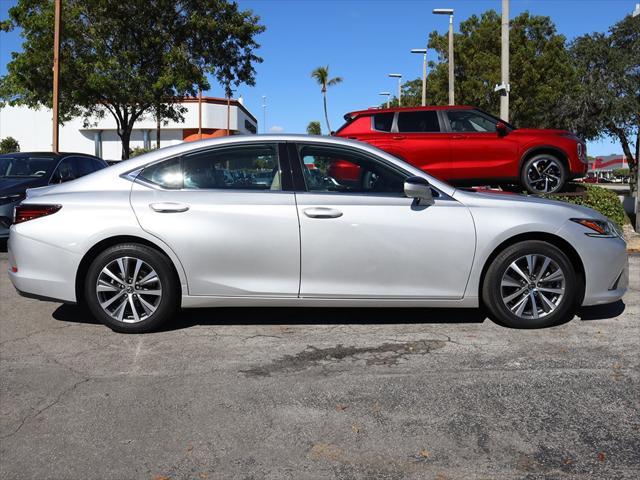 used 2021 Lexus ES 350 car, priced at $25,790