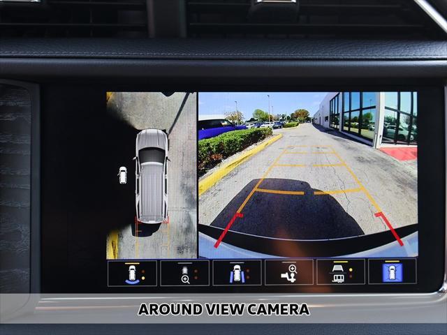 used 2023 GMC Yukon XL car, priced at $52,390