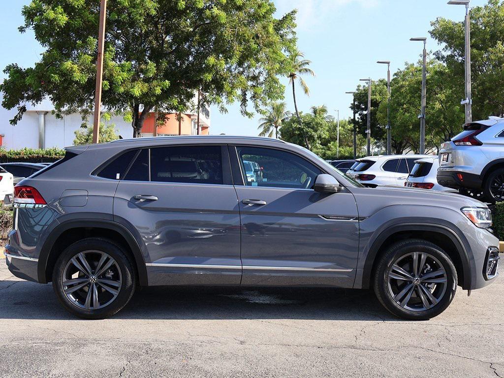 used 2021 Volkswagen Atlas Cross Sport car, priced at $21,690