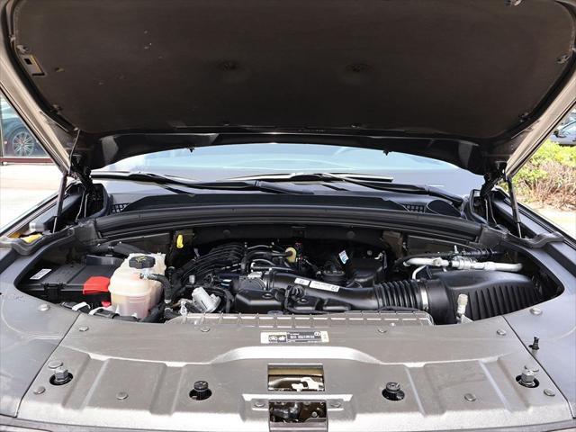 used 2024 Jeep Grand Cherokee car, priced at $32,890