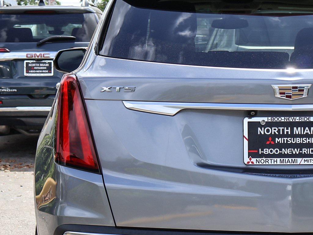 used 2021 Cadillac XT5 car, priced at $20,699