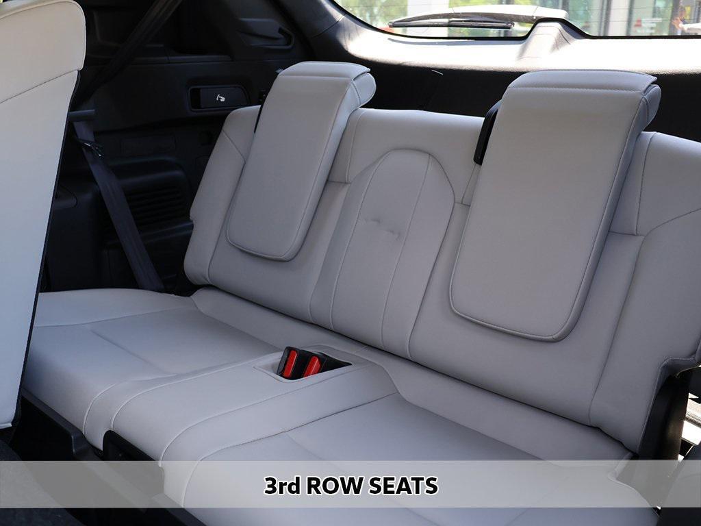 new 2025 Mitsubishi Outlander PHEV car, priced at $50,015