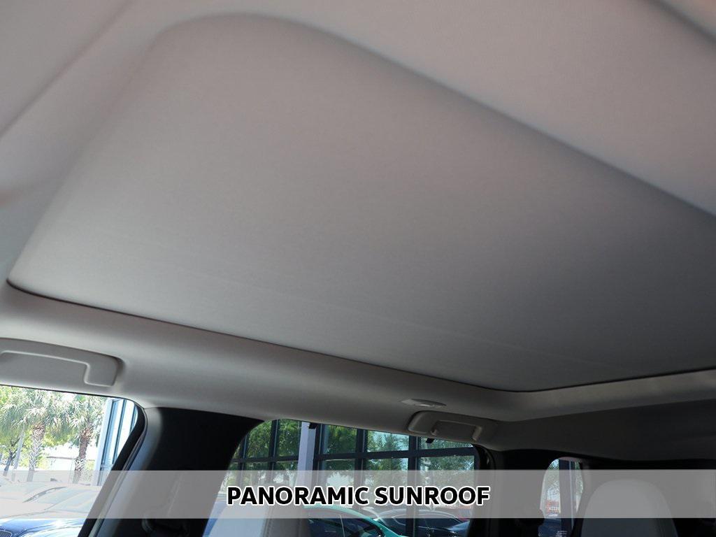 new 2025 Mitsubishi Outlander PHEV car, priced at $50,015