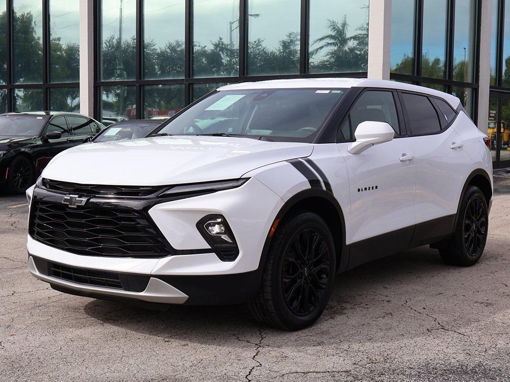 used 2025 Chevrolet Blazer car, priced at $22,995
