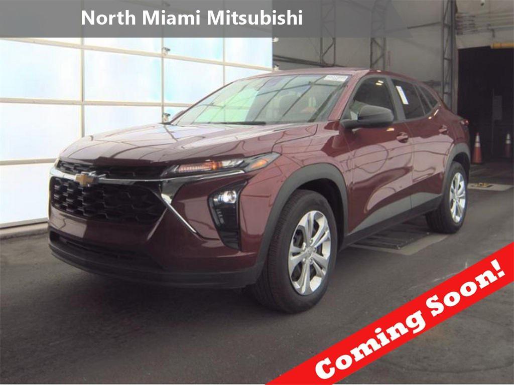 used 2024 Chevrolet Trax car, priced at $18,990