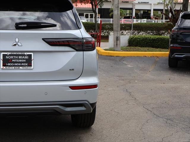 new 2025 Mitsubishi Outlander car, priced at $35,915