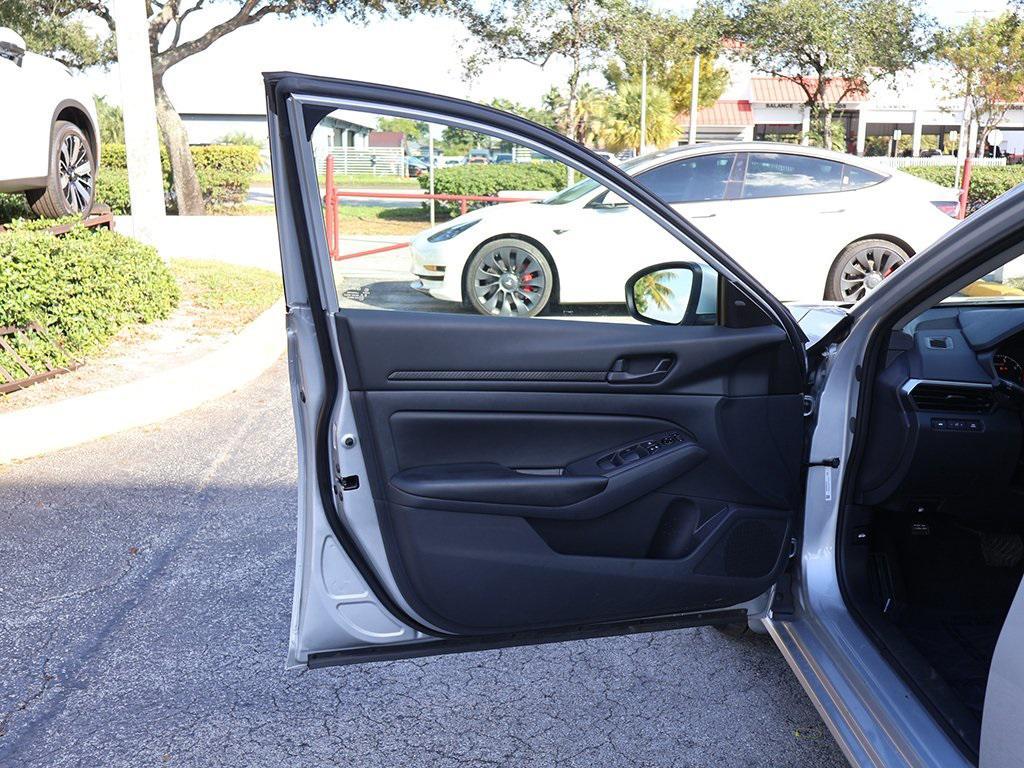 used 2023 Nissan Altima car, priced at $15,995