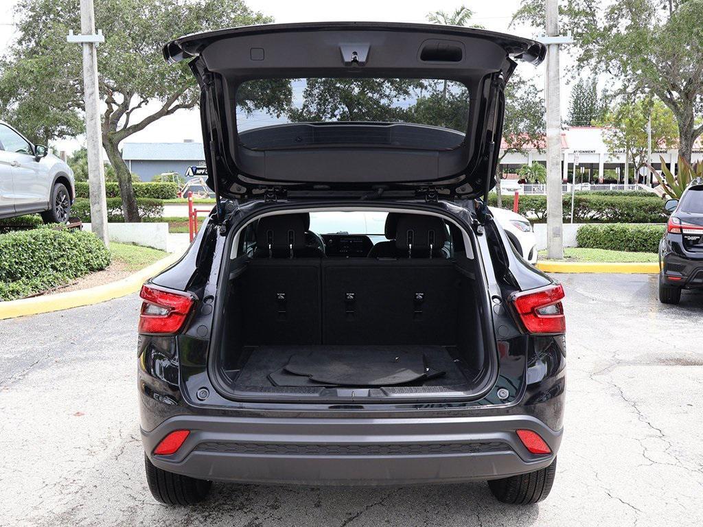 used 2024 Chevrolet Trax car, priced at $18,490
